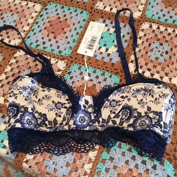 Spell Elle lace bra - Picture 5 of 7